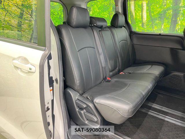 Toyota NOAH 2016-09 8830805-8