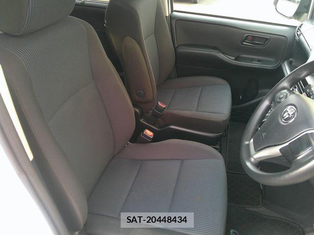 Toyota NOAH 2020-08 8830802-15