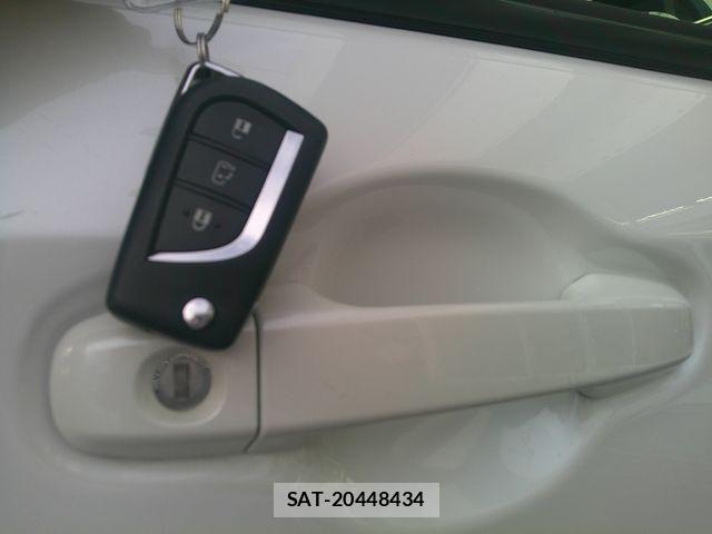 Toyota NOAH 2020-08 8830802-7