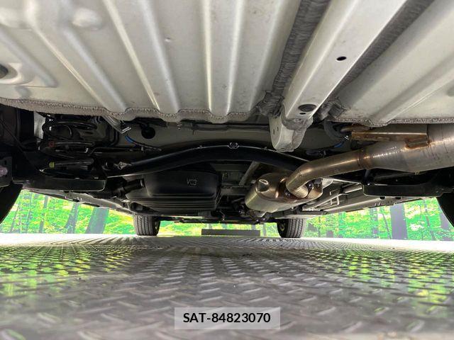Toyota NOAH 2025-02 8830797-18