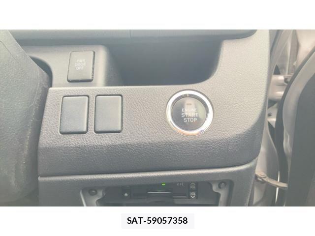 Toyota NOAH 2012-05 8830806-11