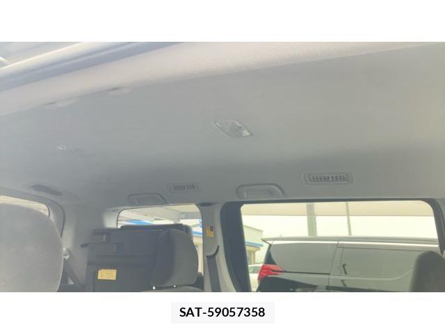 Toyota NOAH 2012-05 8830806-20