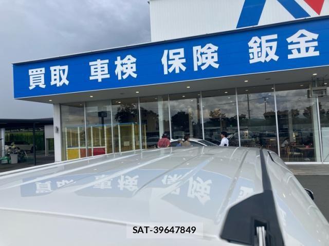 Toyota NOAH 2015-09 8830804-12