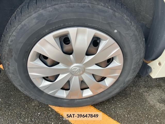 Toyota NOAH 2015-09 8830804-3