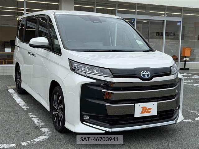 Toyota NOAH 2024-01 8849340-9