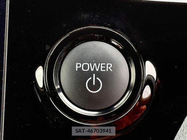 Toyota NOAH 2024-01 8849340-24