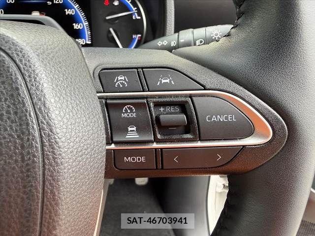 Toyota NOAH 2024-01 8849340-27