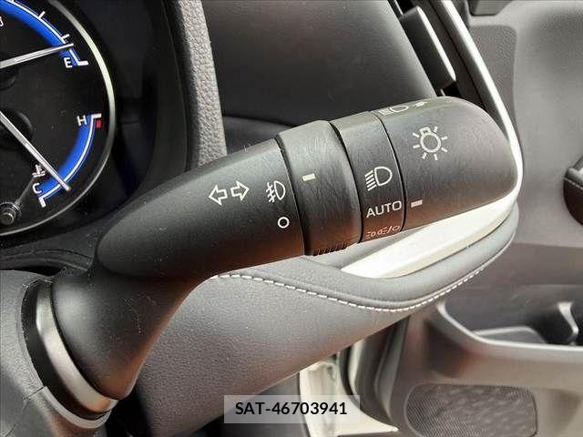 Toyota NOAH 2024-01 8849340-29