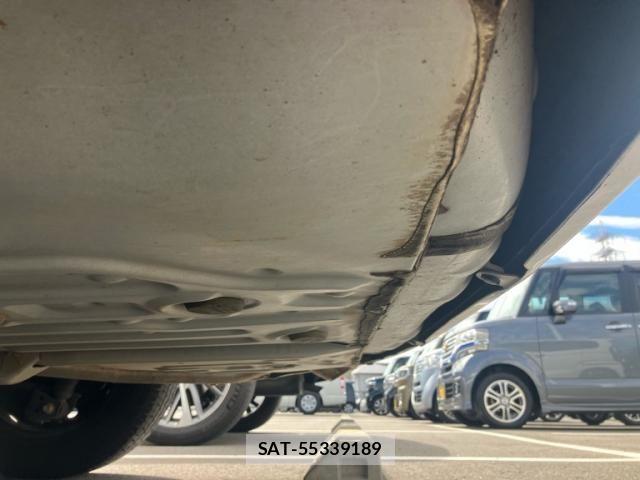 Toyota NOAH 2017-01 8850158-22