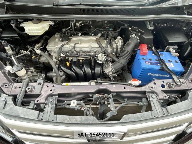 Toyota NOAH 2016-06 8850156-16