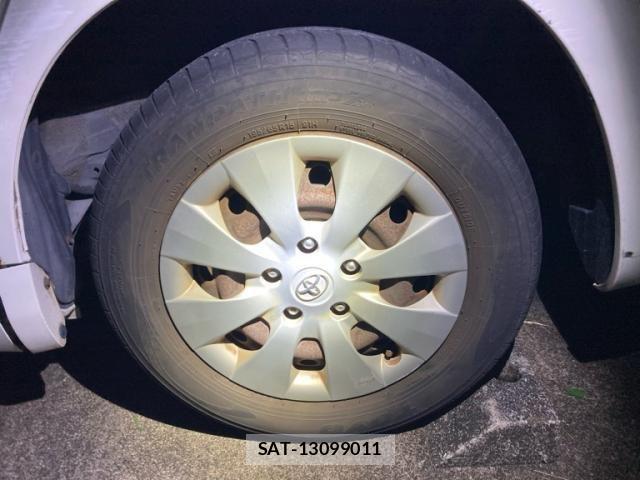 Toyota NOAH 2012-10 8850160-11