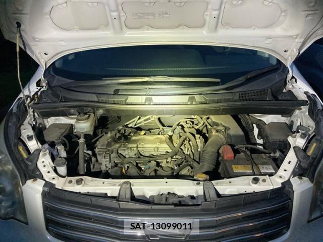 Toyota NOAH 2012-10 8850160-13