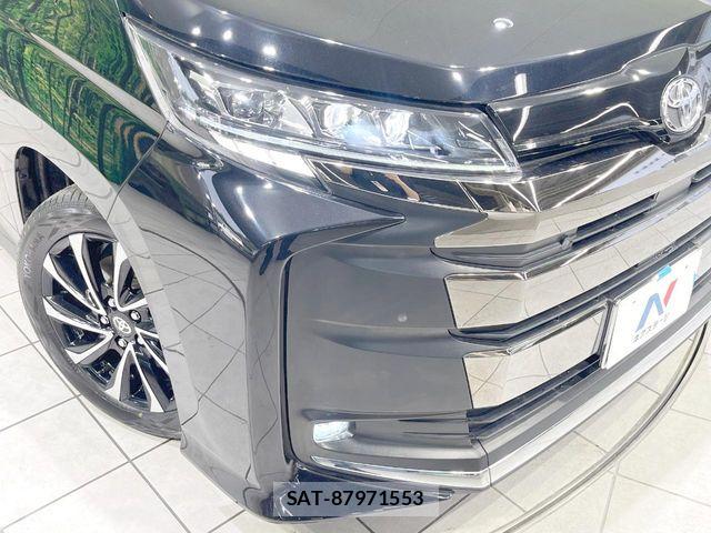 Toyota NOAH 2024-01 8849313-12