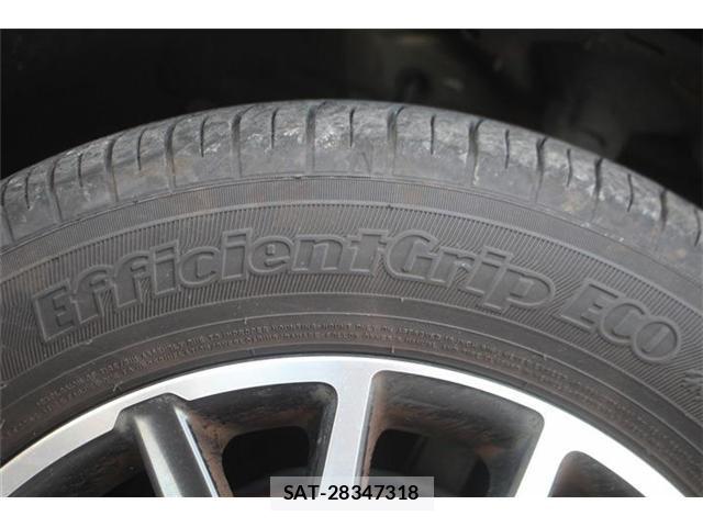 Toyota NOAH 2014-09 8849342-22