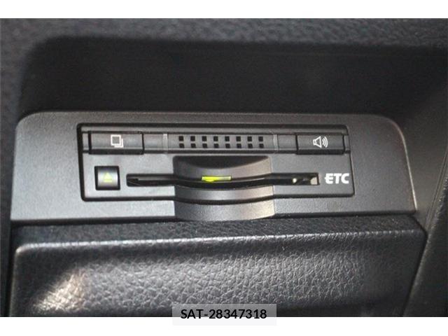 Toyota NOAH 2014-09 8849342-6