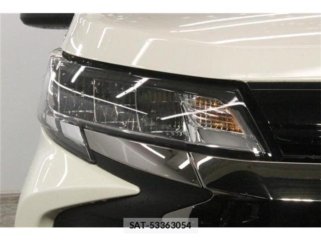 Toyota NOAH 2023-03 8849137-10