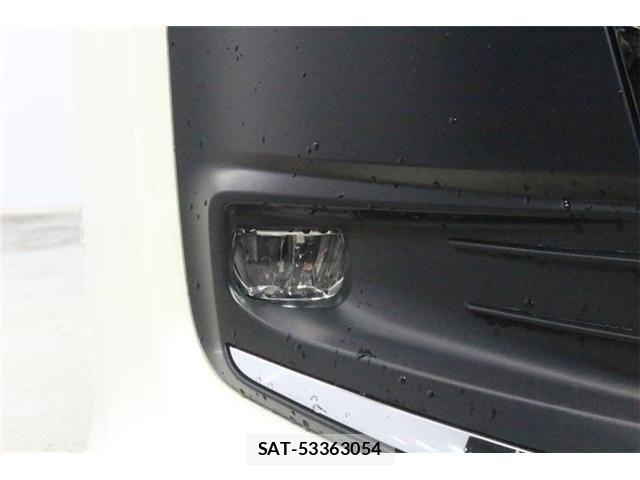 Toyota NOAH 2023-03 8849137-11