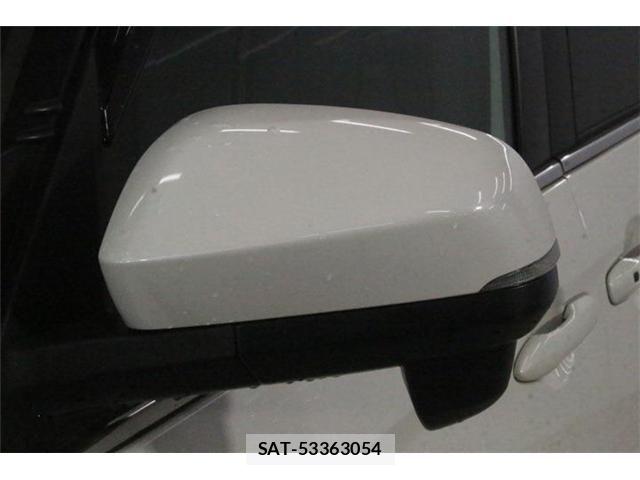 Toyota NOAH 2023-03 8849137-15
