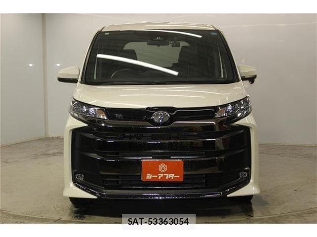 Toyota NOAH 2023-03 8849137-1