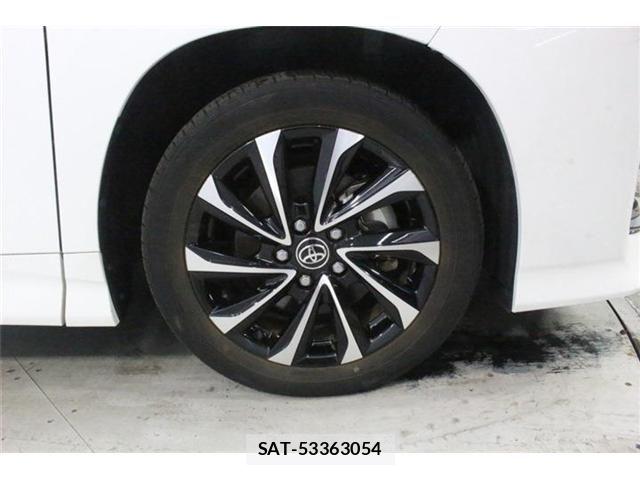 Toyota NOAH 2023-03 8849137-21