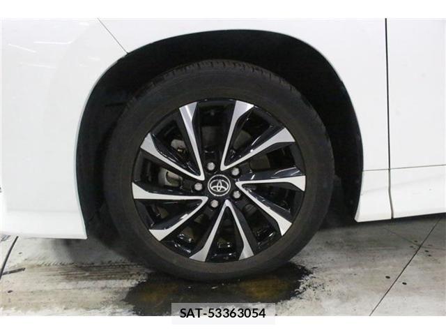 Toyota NOAH 2023-03 8849137-22