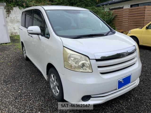 Toyota NOAH 2009-09 8850166-2