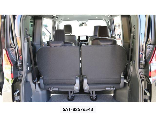 Toyota NOAH 2023-10 8850151-3