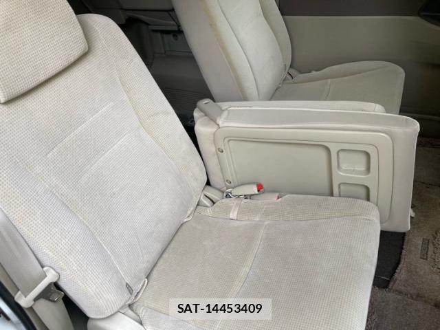 Toyota NOAH 2007-09 8850164-7