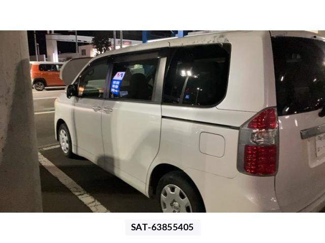 Toyota NOAH 2009-09 8850163-3