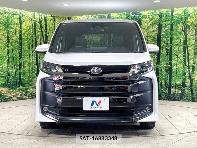 Toyota NOAH 2022-10 8849046-14