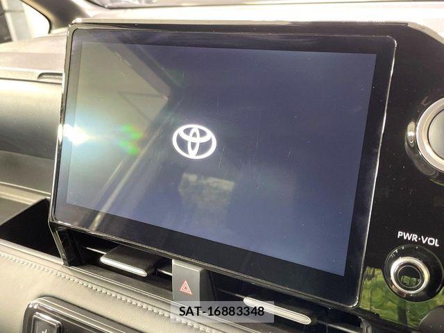 Toyota NOAH 2022-10 8849046-2