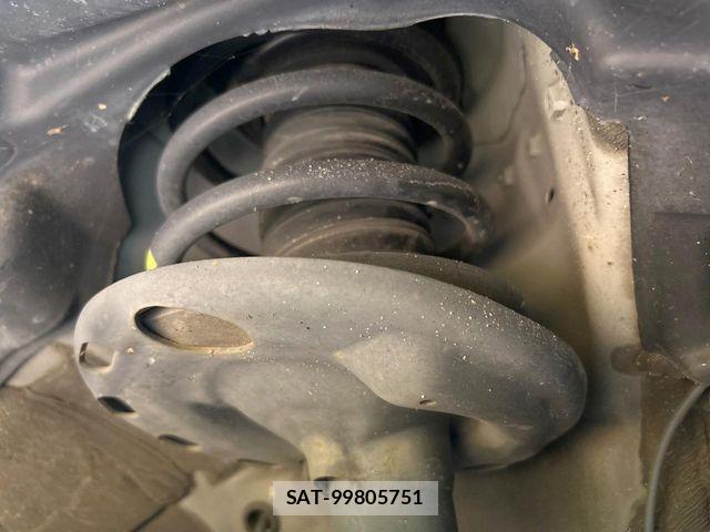 Toyota NOAH 2019-08 8850153-19