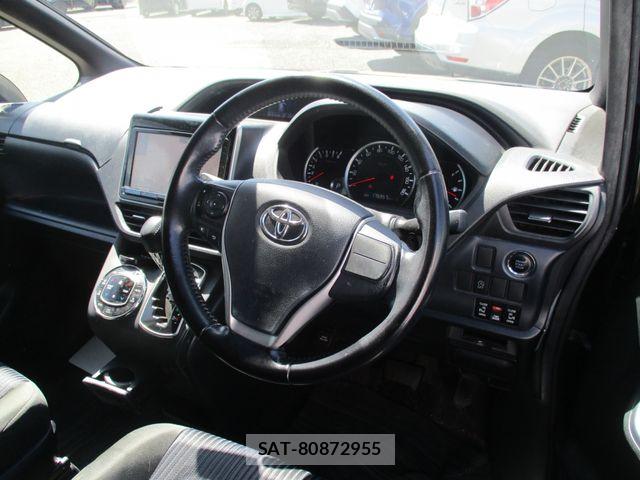 Toyota NOAH 2015-09 8850159-9