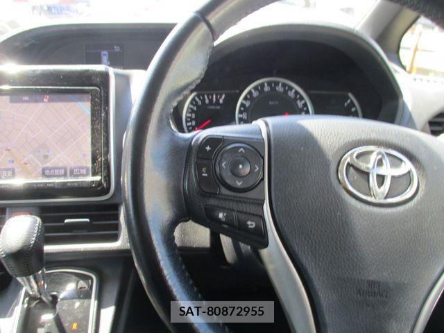 Toyota NOAH 2015-09 8850159-18