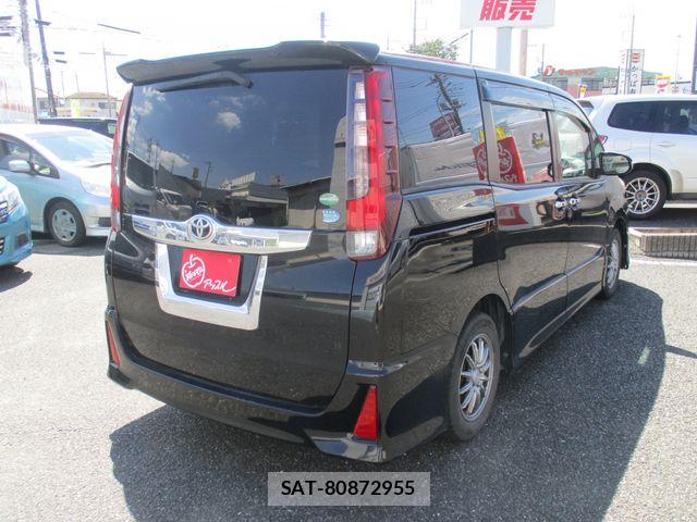 Toyota NOAH 2015-09 8850159-2