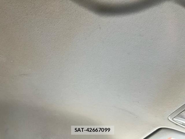 Toyota NOAH 2007-09 8849353-16