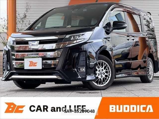 Toyota NOAH 2018-04 8871672-0