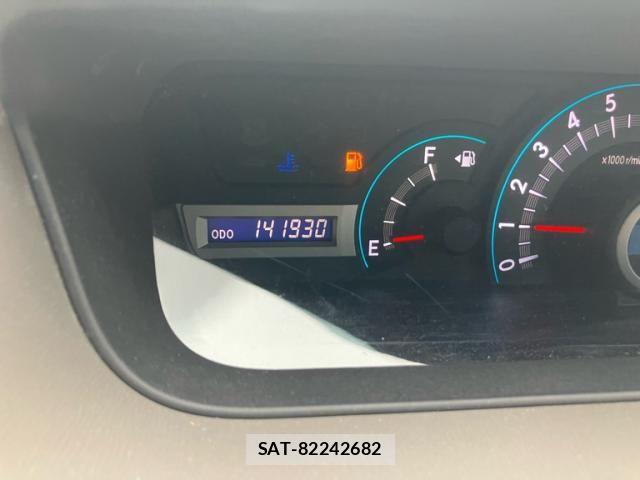 Toyota NOAH 2009-12 8871676-10