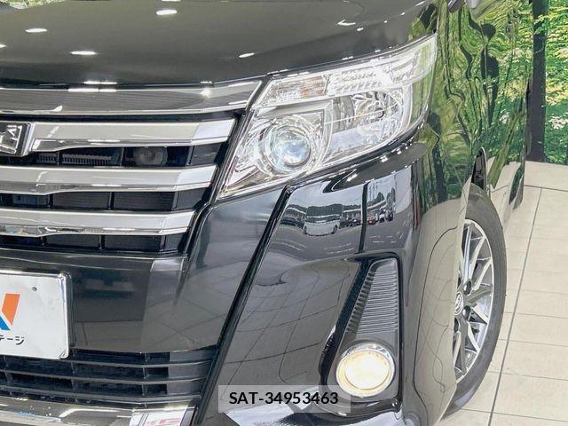 Toyota NOAH 2014-03 8871673-12