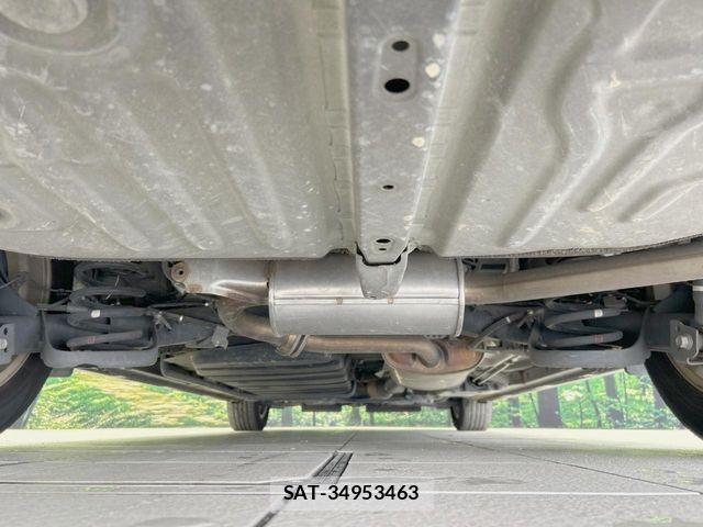 Toyota NOAH 2014-03 8871673-18