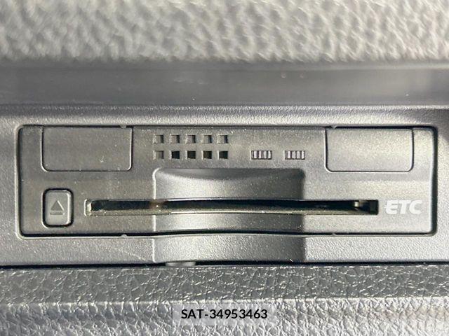 Toyota NOAH 2014-03 8871673-5