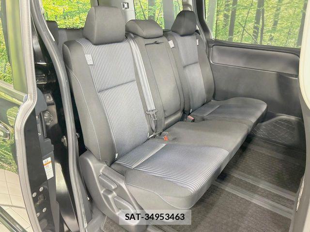 Toyota NOAH 2014-03 8871673-8