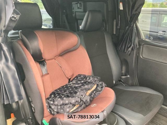 Toyota NOAH 2019-09 8871671-10