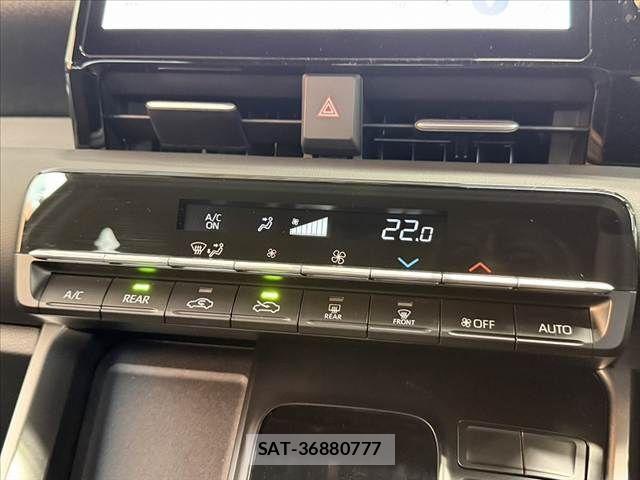Toyota NOAH 2025-03 8871668-21