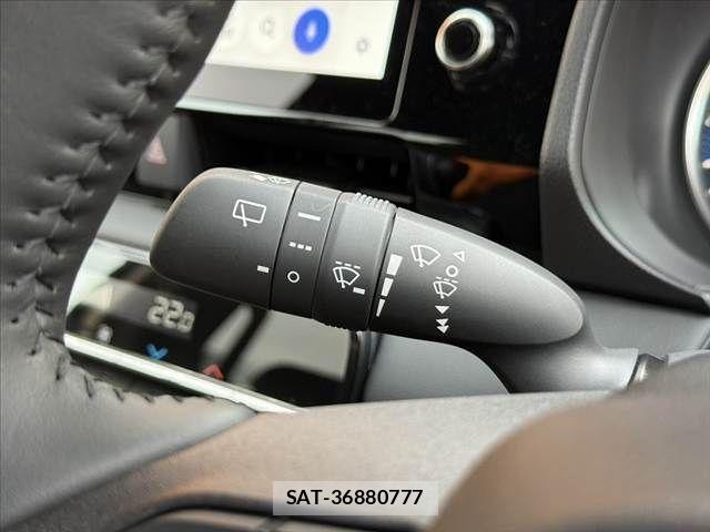 Toyota NOAH 2025-03 8871668-28