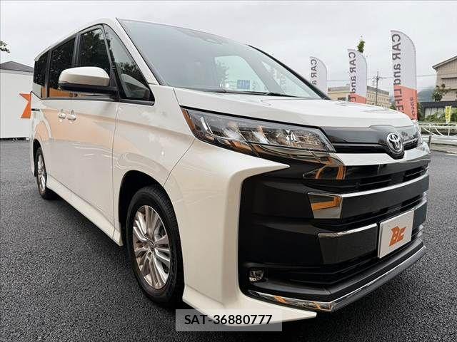 Toyota NOAH 2025-03 8871668-7