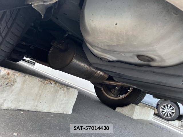 Toyota NOAH 2009-01 8871677-22