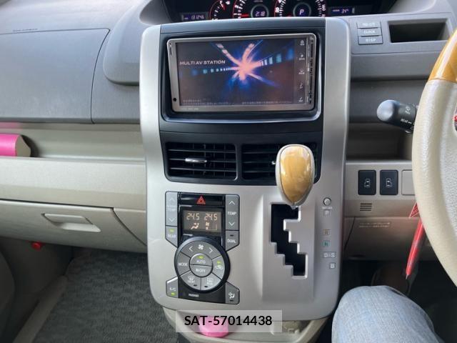 Toyota NOAH 2009-01 8871677-8
