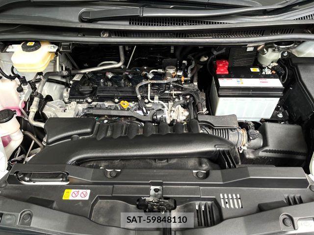 Toyota NOAH 2023-04 8871667-18