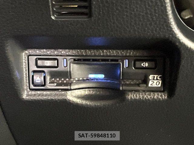 Toyota NOAH 2023-04 8871667-5